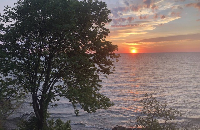 Beautiful Lakefront with Private Beach