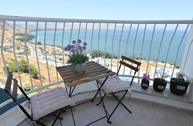 Schöne Wohnung mit Seeblick