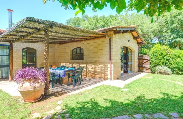 Maremma Toscana, Villa mit Garten, in der Nähe des Meeres