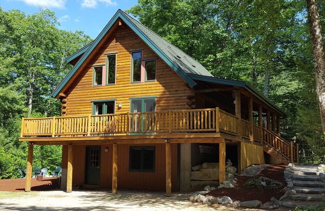 Schönes Blockhaus in Suissevale am Lake Winnipesaukee mit Zugang zum Strand