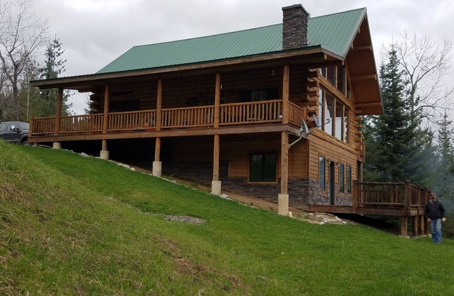 Beautiful log home along the St. Joe River in North Idaho