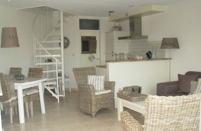 Wunderschöne Luxuswohnung in Zeeland, Nieuwvliet-Bad, sehr Komplett