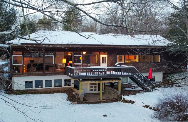 Beautiful Mid-Century Home in the Catskills