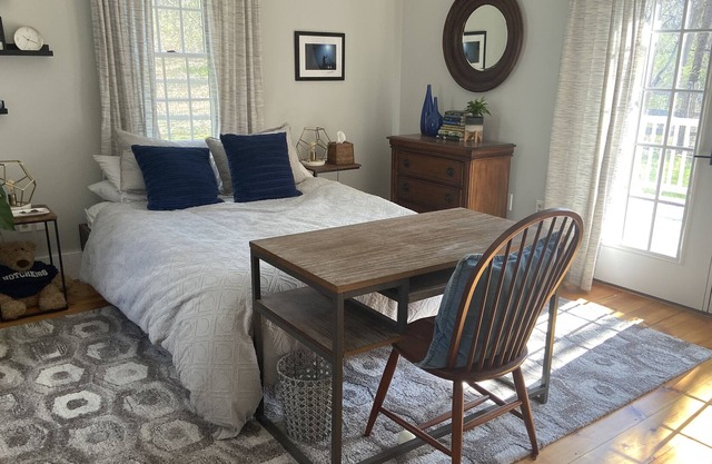 Beautiful Modern Farmhouse-Heart of the Berkshires