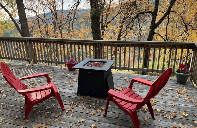 Beautiful Mountain Getaway with amazing views