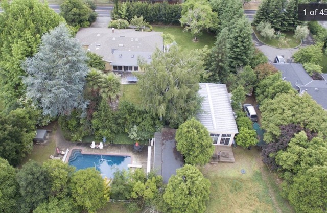 Beautiful Napa Resort-like Property with Pool and Spa - By Month Preferred