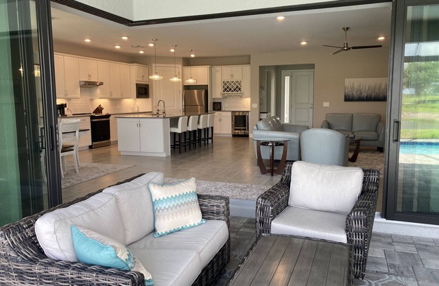 Beautiful new country club home, private pool, spa, transferable golf membership