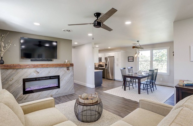 Beautiful New Haven Home on Spacious Working Farm!