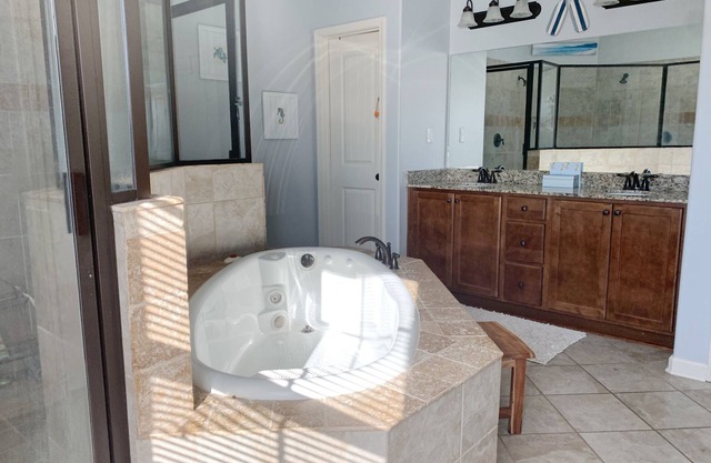 Beautiful New Home 1 minute from Memphis