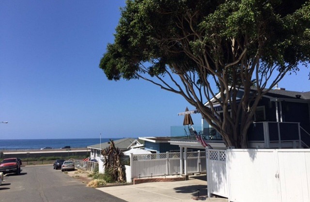 Wunderschönes neu renoviertes Haus mit Meerblick in der Nähe von Rincon Beach! Zugang zum Strand!