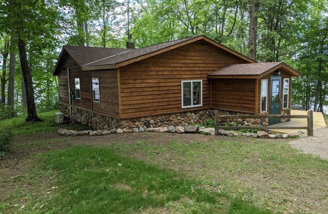 Beautiful newly-renovated lake home on Big Chetac Lake