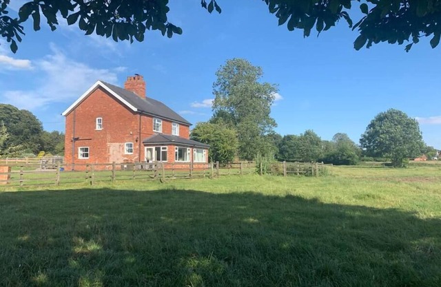 Beautiful North Cottage, Bainvalley Cottages