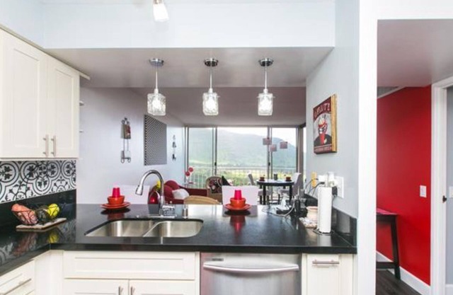 Schöne Ocean & Mountain View Condo mit kostenlosem WiFi, Kabel, Sicherheit 24/7,