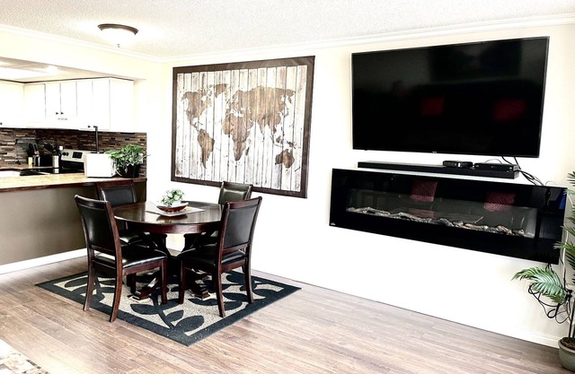 Beautiful One Bedroom Condo at Checkmate Hill Condominiums