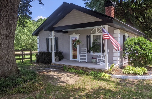 Schönes, PET-freundlich Country Cottage!