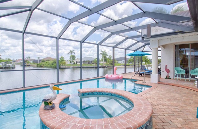 Beautiful Pool Home with Gulf access
