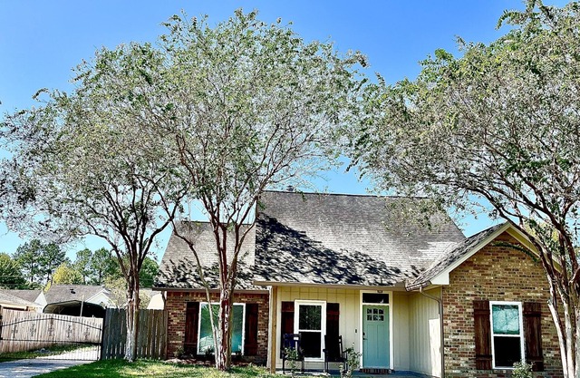 Beautiful Prairieville home