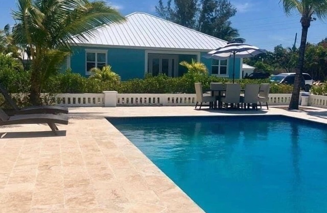 Beautiful Private Mermaid Reef Villa 5🧜🏻‍♀️ Central Abaco - Pool & Beach