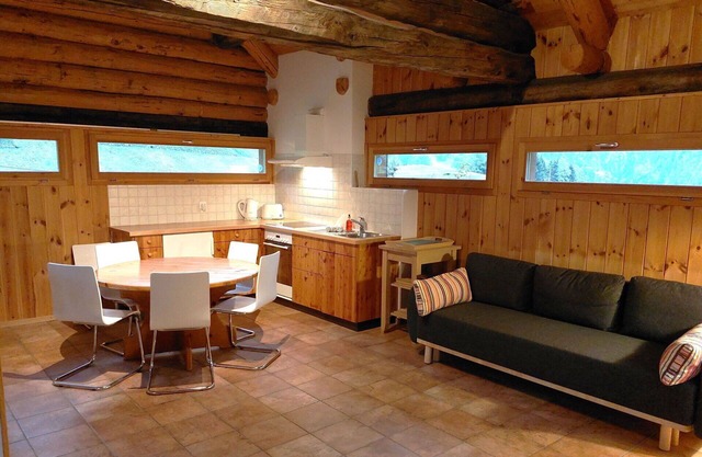 Alleinstehendes Ferienhaus mit W-LAN, Innenhof, Haustiere erlaubt, Panoramablick, Parkplatz