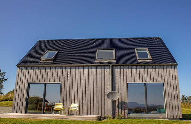 Atemberaubendes alleinstehendes Ferienhaus für 4 Leute mit W-LAN, TV, Panoramablick und Parkplatz