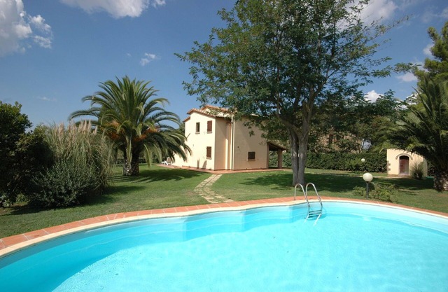 Estupenda casa de vacaciones privada con WIFI, piscina privada, TV, vista panorámica y aparcamiento
