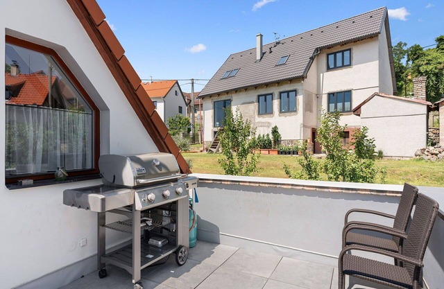 Alleinstehendes Ferienhaus mit W-LAN, Klimaanlage, TV, Terrasse, Panoramablick, Parkplatz