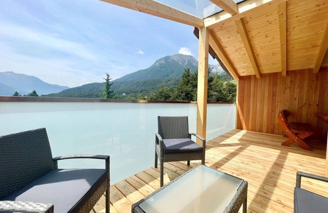 Schönes alleinstehendes Ferienhaus mit Klimaanlage, TV, Terrasse, Haustiere erlaubt und Parkplatz