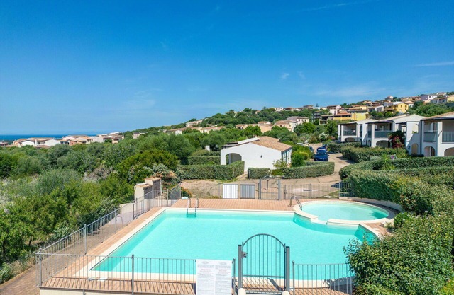 Alleinstehendes Ferienhaus mit Klimaanlage, Pool, TV, Terrasse, Haustiere erlaubt, Parkplatz