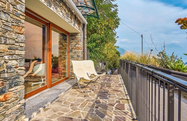 Alleinstehendes Ferienhaus mit Klimaanlage, privatem Pool, W-LAN, TV, Terrasse, Parkplatz