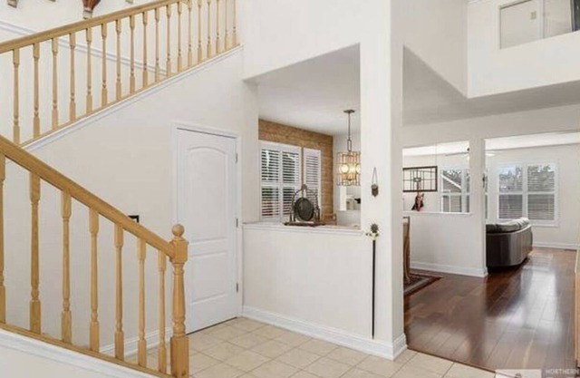Beautiful Quiet Home in Reno 10 min. from Downtown & 1 minute from Peavine Mtn
