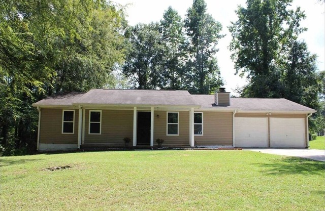 Beautiful Ranch Home Near Lake Spivey