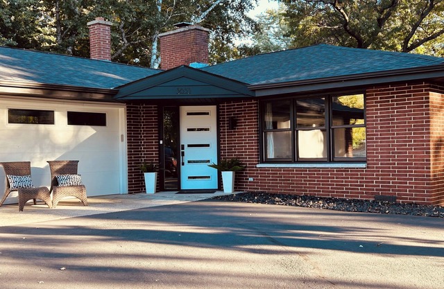 EAA: Lovely lake house with seawall to park a boat, minutes from EAA grounds