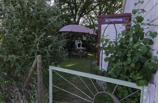 Schöne Ferienwohnung, komfortabel, ruhig, hell, angenehm, Reisechecks akzeptiert