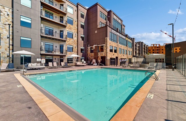 Beautiful resort condo with incredible amenities and shuttle service