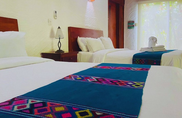 Beautiful room just 5 minutes from the Archaeological Zone of Palenque.