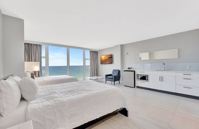 Beautiful room on the beach