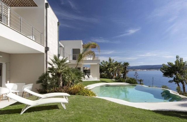 Beautiful Sapphire Serenity Serene Pool Sanctuary