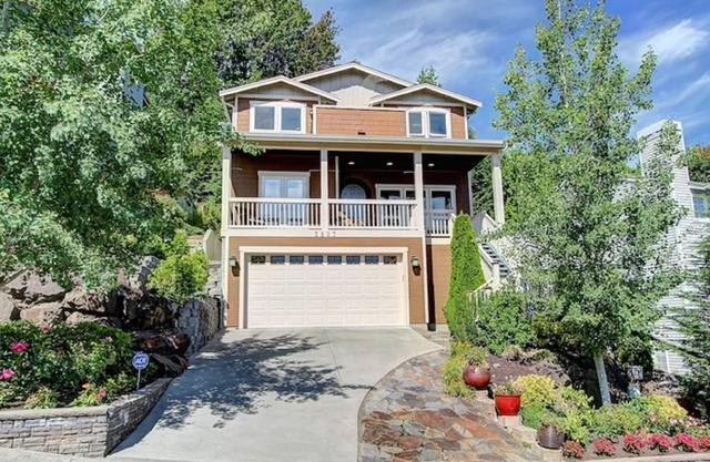 Schönes Seattle-Haus in ruhiger Magnolie