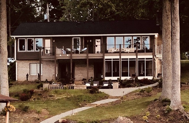 Beautiful Smith Mountain Lake Home in Penhook, Va.