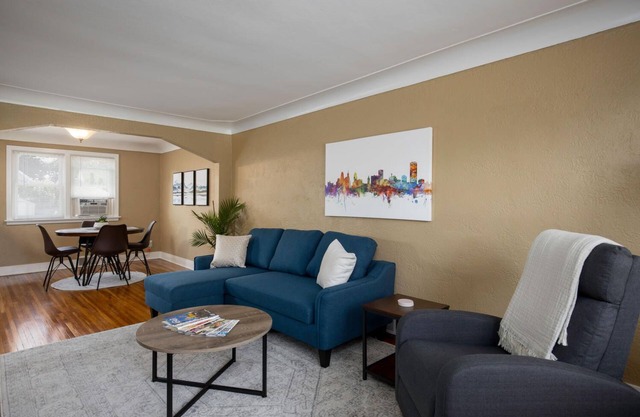 Schöne South Buffalo Parkside Wohnung