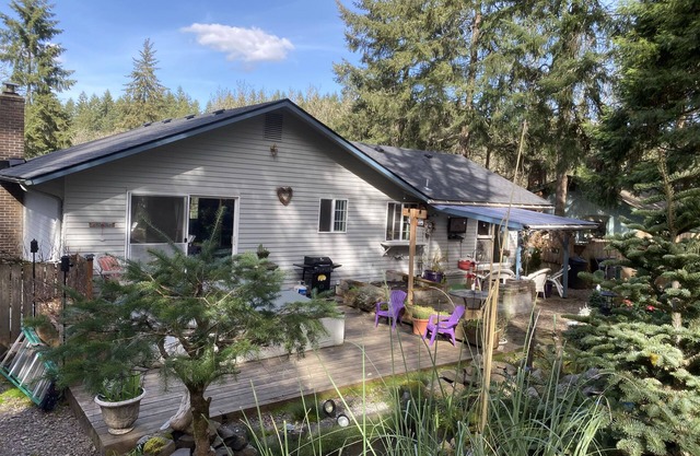 Beautiful Southwest Eugene Estate! 4 beds 3 baths ETC!