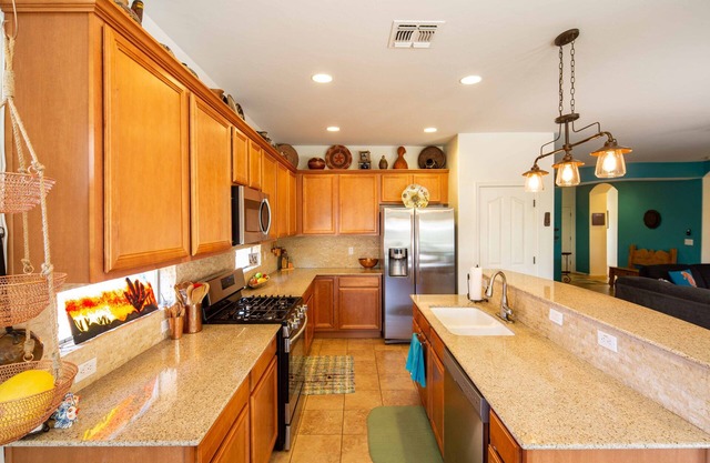 Beautiful spacious southern Arizona home for long term winter rental 90 day min