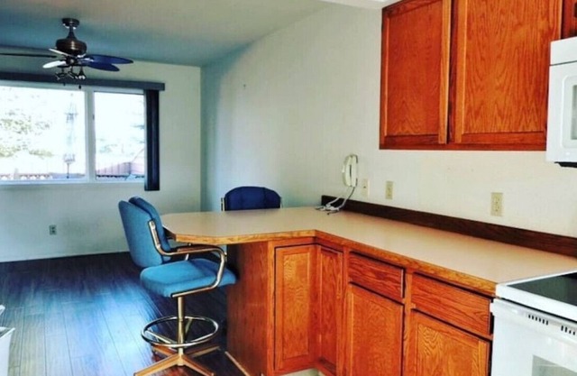 Beautiful Townhouse on the flats