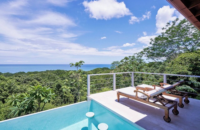 Schöne Villa mit Infinity Pool und atemberaubenden Panoramablick - Casa Mango