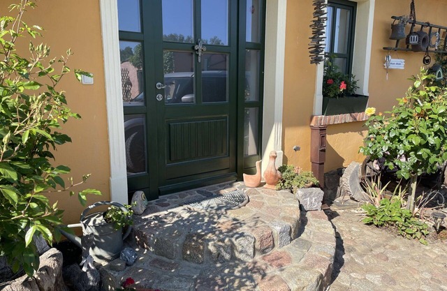 Atemberaubendes Ferienhaus für 4 Leute mit W-LAN, TV, Terrasse und Parkplatz