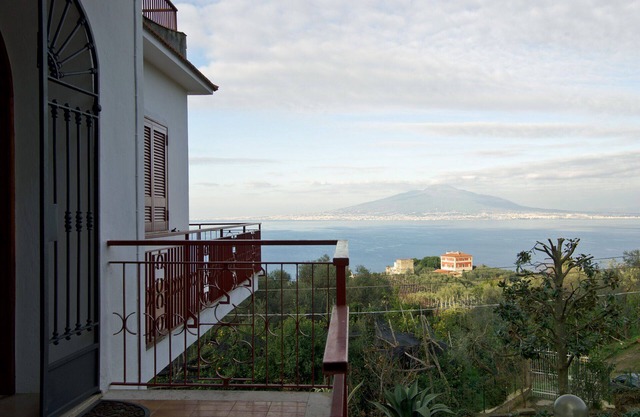 Schöne Villa in der Nähe von Sorrent mit einer herrlichen Aussicht