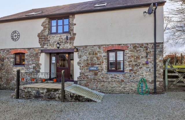 Wunderbares Ferienhaus für 10 Personen mit W-LAN, Terrasse, Haustiere erlaubt und Parkplatz