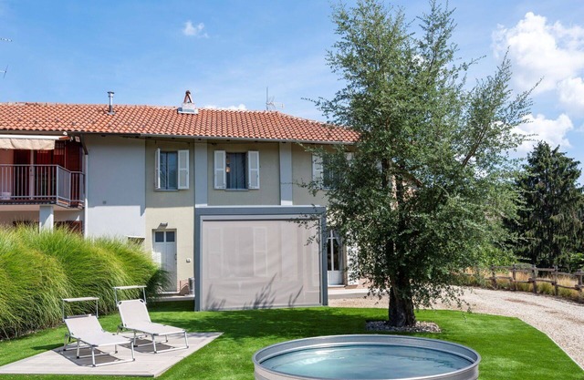 Wunderbares Ferienhaus für 4 Gäste mit privatem Pool, W-LAN, TV, Terrasse und Parkplatz