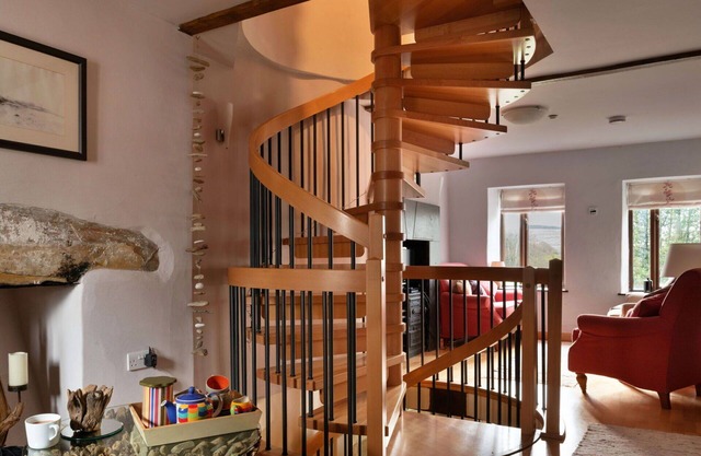 Beautiful villa for 4 guests with WIFI, pets allowed and parking