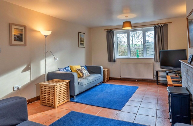 Beautiful villa for 7 guests with pets allowed and parking